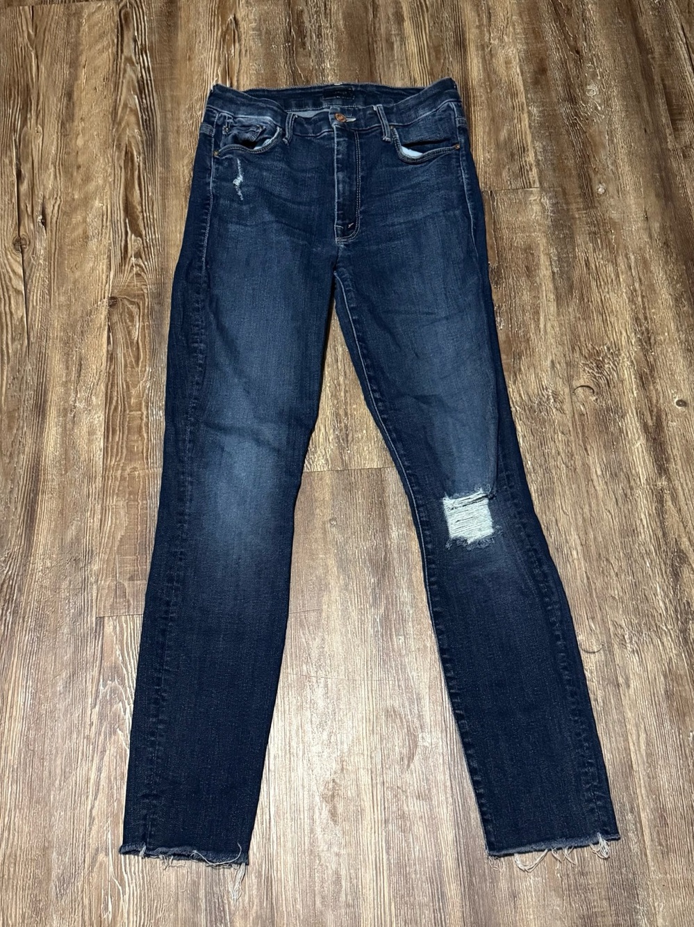 Mother High Waisted Looker Ankle Fray Jeans Women's 26 Distressed in Cat Attack